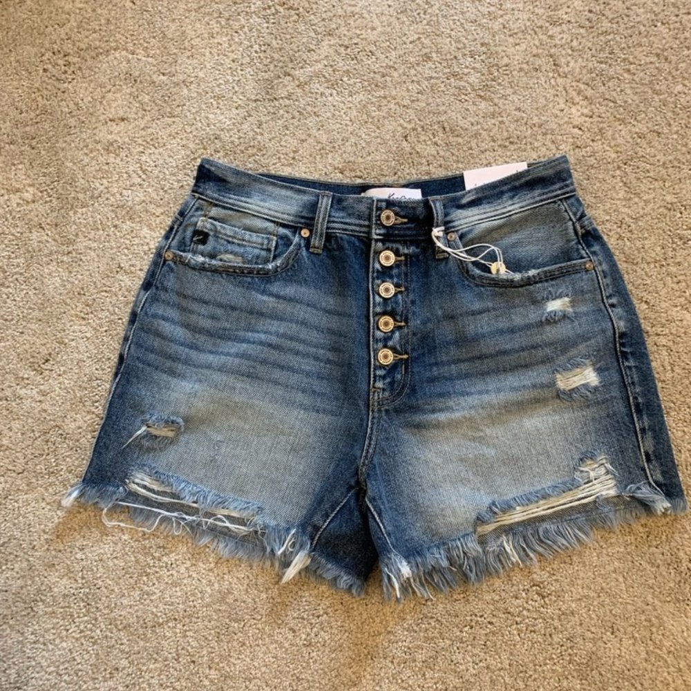 NWT KanCan Distressed Denim Shorts Size L - Picture 3 of 7